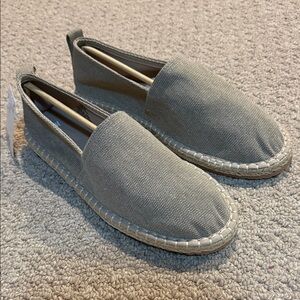 H&M Men's Tan Slip-On Loafers